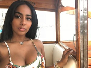 Ayisha Diaz Nude & Sexy   TheFappeningBlog.com 89.jpg