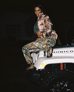 Raven Tracy Sexy   TheFappeningBlog.com 33.jpg