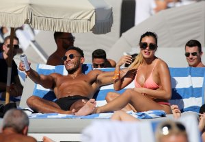 Kaz Crossley Sexy   TheFappeningBlog.com 32.jpg