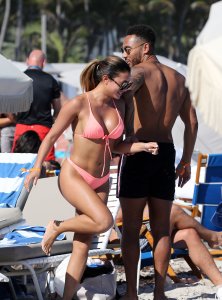 Kaz Crossley Sexy   TheFappeningBlog.com 43.jpg