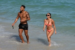 Kaz Crossley Sexy   TheFappeningBlog.com 49.jpg