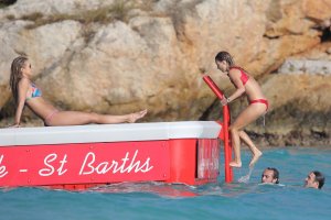 Vogue Williams Sexy   TheFappeningBlog.com 1.jpg