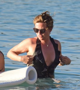 Emma Forbes Sexy   TheFappeningBlog.com 9.jpg