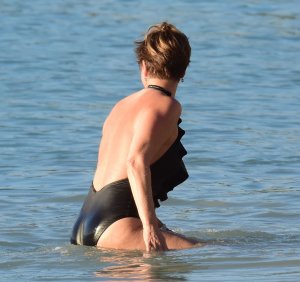 Emma Forbes Sexy   TheFappeningBlog.com 15.jpg