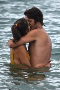 Alessandra Ambrosio Sexy - TheFappeningBlog.com 3.jpg