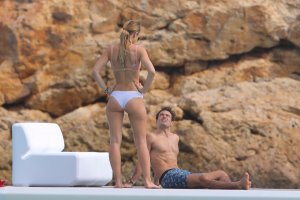 Vogue Williams Sexy - TheFappeningBlog.com 20.jpg