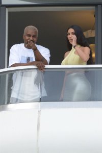 Kim Kardashian Sexy - TheFappeningBlog.com 26.jpg
