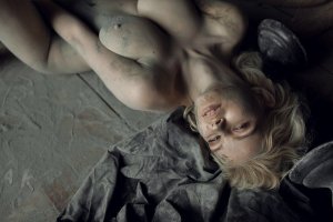 Julia Logacheva Nude - TheFappeningBlog.com 7.jpg