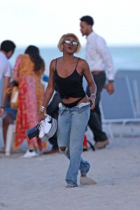 Elisa Johnson See Through & Sexy - TheFappeningBlog.com 17.jpg