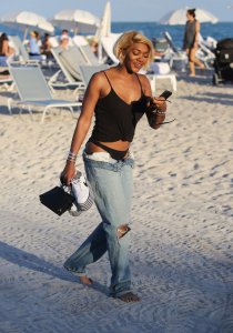 Elisa Johnson See Through & Sexy - TheFappeningBlog.com 56.jpg