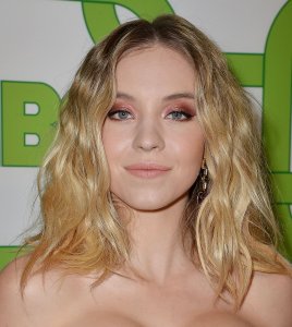 Sydney Sweeney Sexy - TheFappeningBlog.com 4.jpg