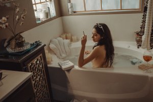 Mikaela Salazar Nude - TheFappeningBlog.com 2.jpg