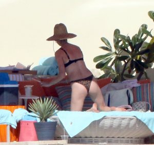 Behati Prinsloo Sexy - TheFappeningBlog.com 6.jpg