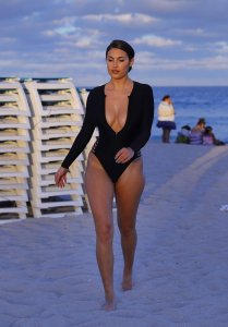 Tao Wickrath Sexy - TheFappeningBlog.com 2.jpg