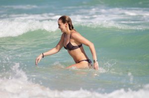 Katie-Cassidy-in-a-Bikini-115.jpg