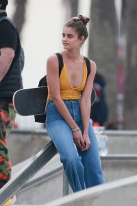 Taylor Hill Sexy - TheFappeningBlog.com 17.JPG