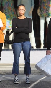 Draya Michele Braless - TheFappeningBlog.com 5.jpg