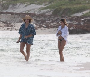 Delilah Belle Hamlin Sexy - TheFappeningBlog.com 41.jpg