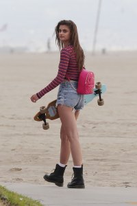 Taylor Hill Sexy - TheFappeningBlog.com 10.jpg