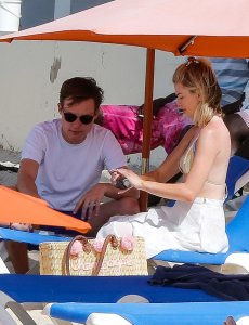 Georgia Toffolo Sexy - TheFappeningBlog.com 5.jpg