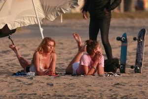 Stella Maxwell Nude, Taylor Hill Sexy - TheFappeningBlog.com 31.jpg