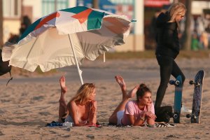 Stella Maxwell Nude, Taylor Hill Sexy - TheFappeningBlog.com 34.jpg