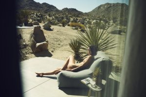 Zoë Crook Nude   TheFappeningBlog.com 3.jpg