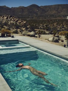 Zoë Crook Nude   TheFappeningBlog.com 7.jpg