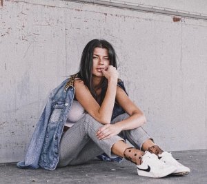 Destiny DeLisio Sexy & Topless   TheFappeningBlog.com 12.jpg