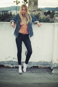 Celeste Bright Nude   TheFappeningBlog.com 3.jpg