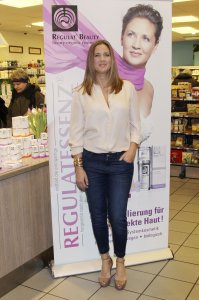 Dana Schweiger Nude Sexy   TheFappeningBlog.com 7.jpg