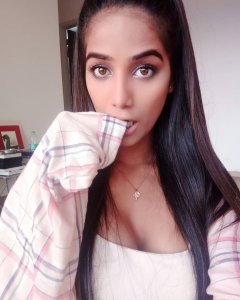 Poonam Pandey Sexy Topless   TheFappeningBlog.com 18.jpg