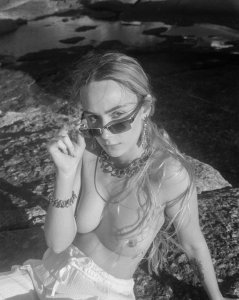 Tasmin Howells Nude   TheFappeningBlog.com 5.jpeg