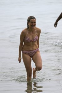 Taylor-Schilling-in-a-Bikini-2.jpg