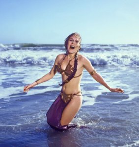 Carrie-Fisher-Sexy-8.jpg