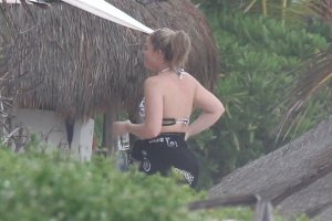 Lauren Alaina Sexy   TheFappeningBlog.com 3.jpg