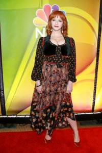 Christina Hendricks Sexy   TheFappeningBlog.com 24.jpg