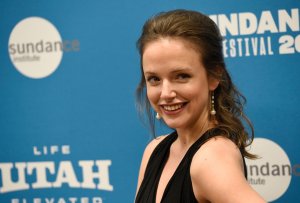 Rebecca Dinerstein Sexy   TheFappeningBlog.com 2.jpg