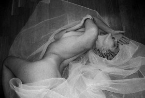 Mufin Nude   TheFappeningBlog.com 10.jpg