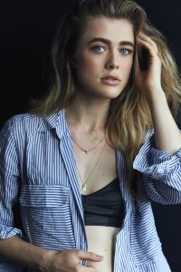 Melissa Roxburgh (2).jpg