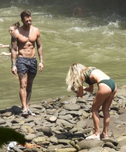 Danielle Fogarty Sexy   TheFappeningBlog.com 11.jpg