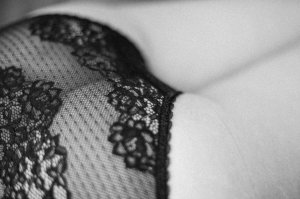 Josephine Leon Nude  TheFappeningBlog.com 1.jpg