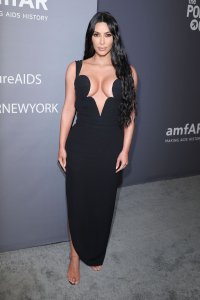 Kim Kardashian & Kourtney Kardashian Sexy TheFappeningBlog.com 60.jpg