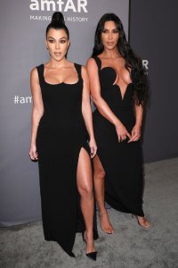 Kim Kardashian & Kourtney Kardashian Sexy TheFappeningBlog.com 64.jpg