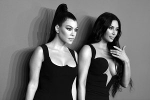 Kim Kardashian & Kourtney Kardashian Sexy TheFappeningBlog.com 95.jpg