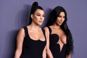 Kim Kardashian & Kourtney Kardashian Sexy TheFappeningBlog.com 99.jpg