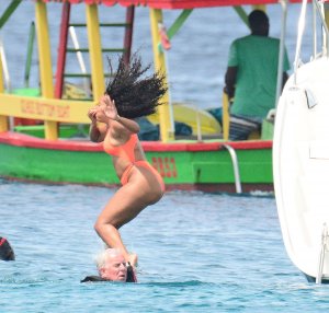 Angela Simmons Sexy TheFappeningBlog.com 93.jpg