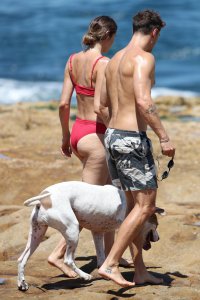 Laura Byrne Sexy TheFappeningBlog.com 5.jpg