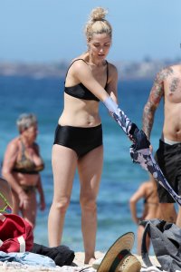 Rose Byrne Sexy TheFappeningBlog.com 98.jpg