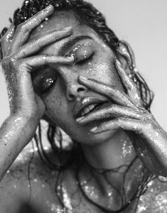 Zoe Barnard  Nude TheFappeningBlog.com 8.jpg